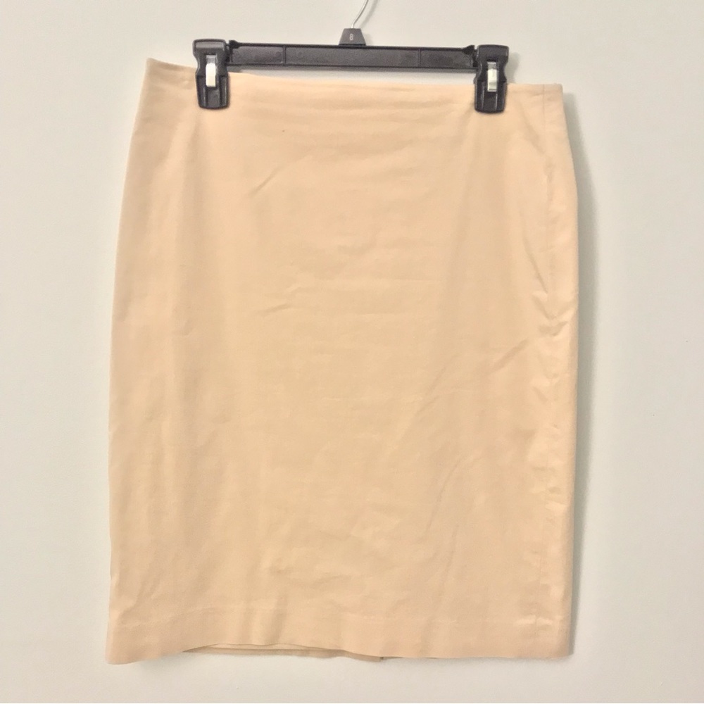 Ann Taylor Pencil Skirt. Light Khaki Color Size 12. VGUC